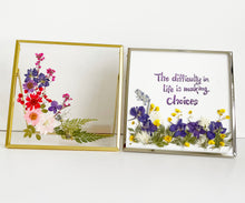Load image into Gallery viewer, pressed flower and calligraphy glass frame, 압화와 손글씨의 특별한 유리액자